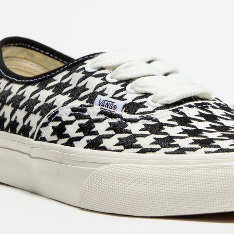 AUTHENTIC HOUNDSTOOTH BLACK WHITE SNEAKERS DONNA IN TESSUTO