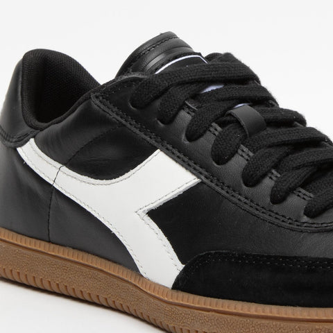 TRAINER BLACK WHITE SNEAKERS UOMO IN PELLE