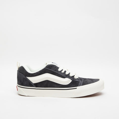 KNU SKOOL GREY SNEAKERS UNISEX IN PELLE