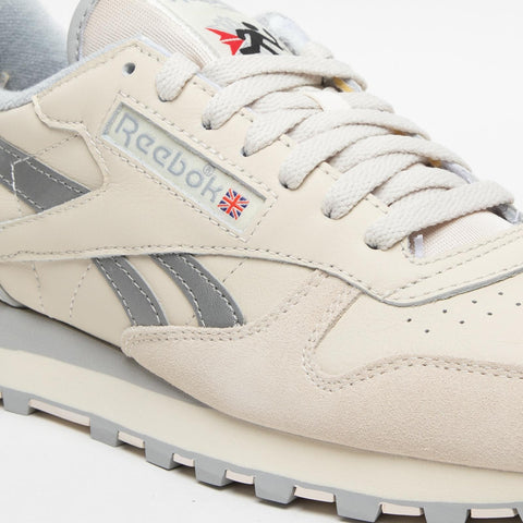 CLASSIC LEATHER 1983 VINTAGE CREMA/ARGENTO SNEAKERS DONNA IN PELLE