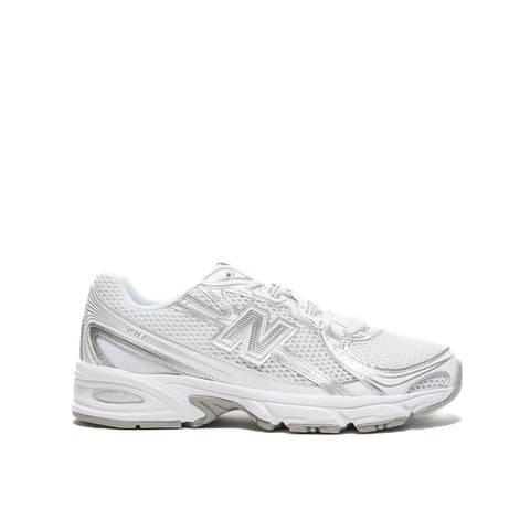 U740WM2 WHITE SNEAKERS UNISEX IN TESSUTO